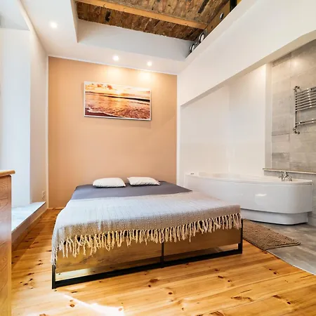 Premium Basement Apartament By Vibe Hostel-2